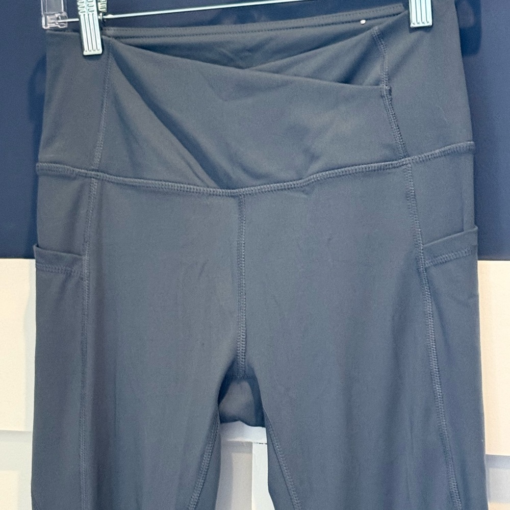 GAIAM Slate Blue High-Waist Leggings Size S like new!!! - Picture 2 of 6